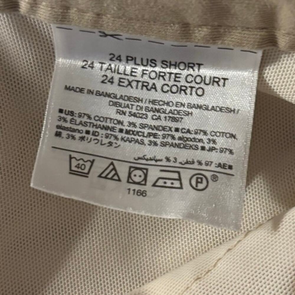 Old Navy Women’s Plus Size 24 Short 48 x 30 Pants Cotton Stretch Twill Khakis - Picture 6 of 12